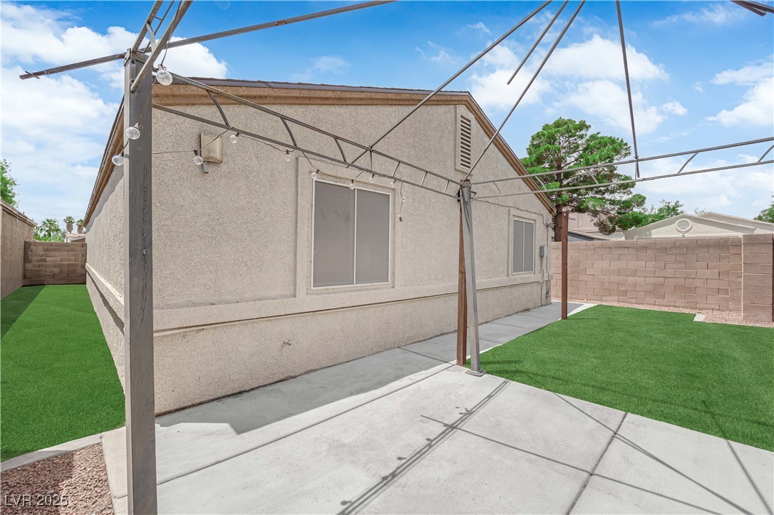 2432 Shady Hill Avenue