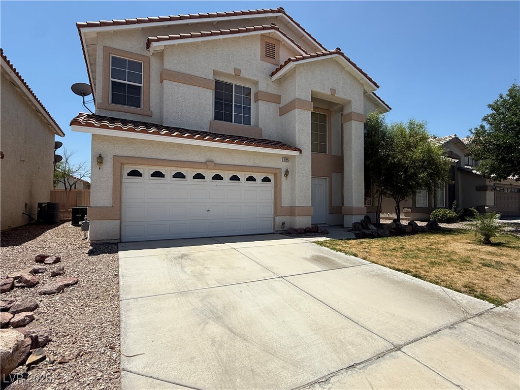 925 Scarlet Haze Avenue