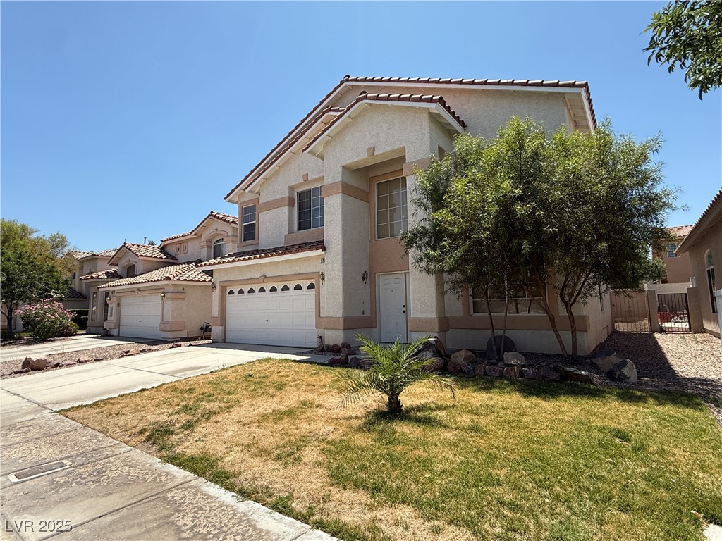 925 Scarlet Haze Avenue