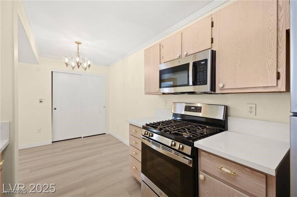 7885 West Flamingo Road 1131