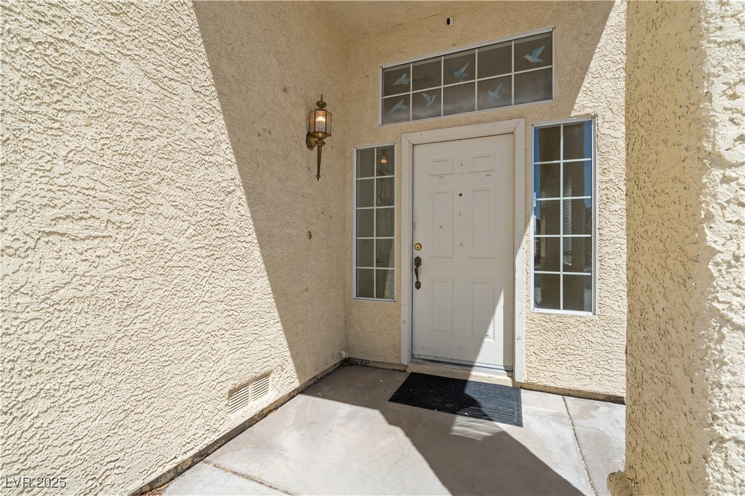 920 Serpentina Avenue