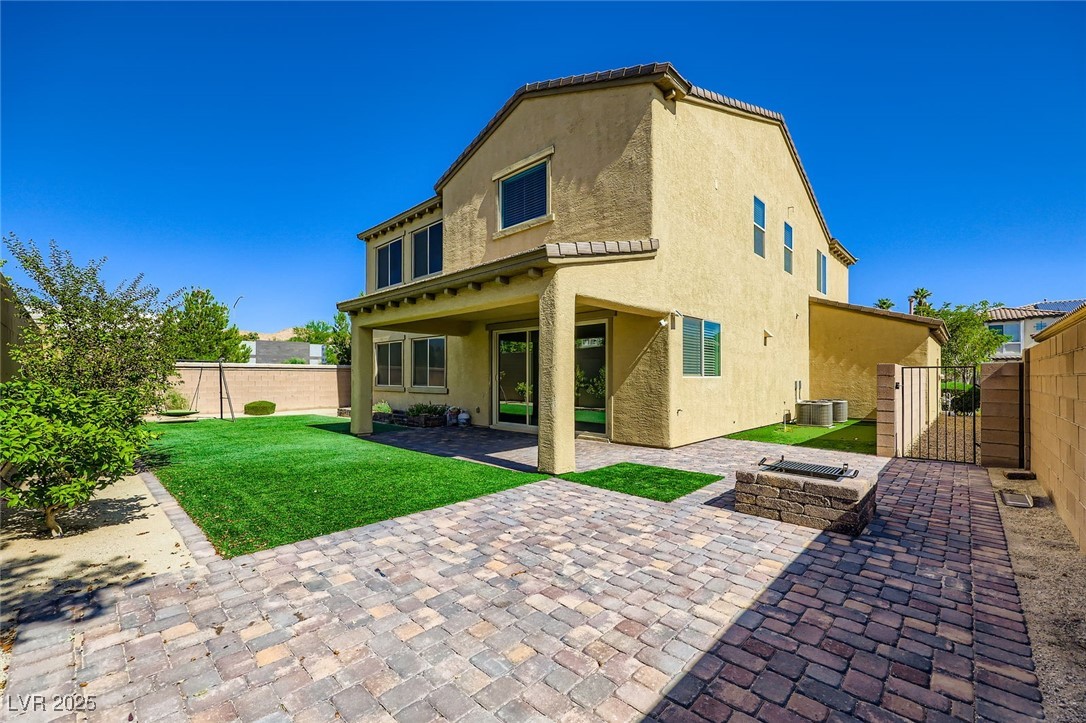 397 Pearl Fountains Court