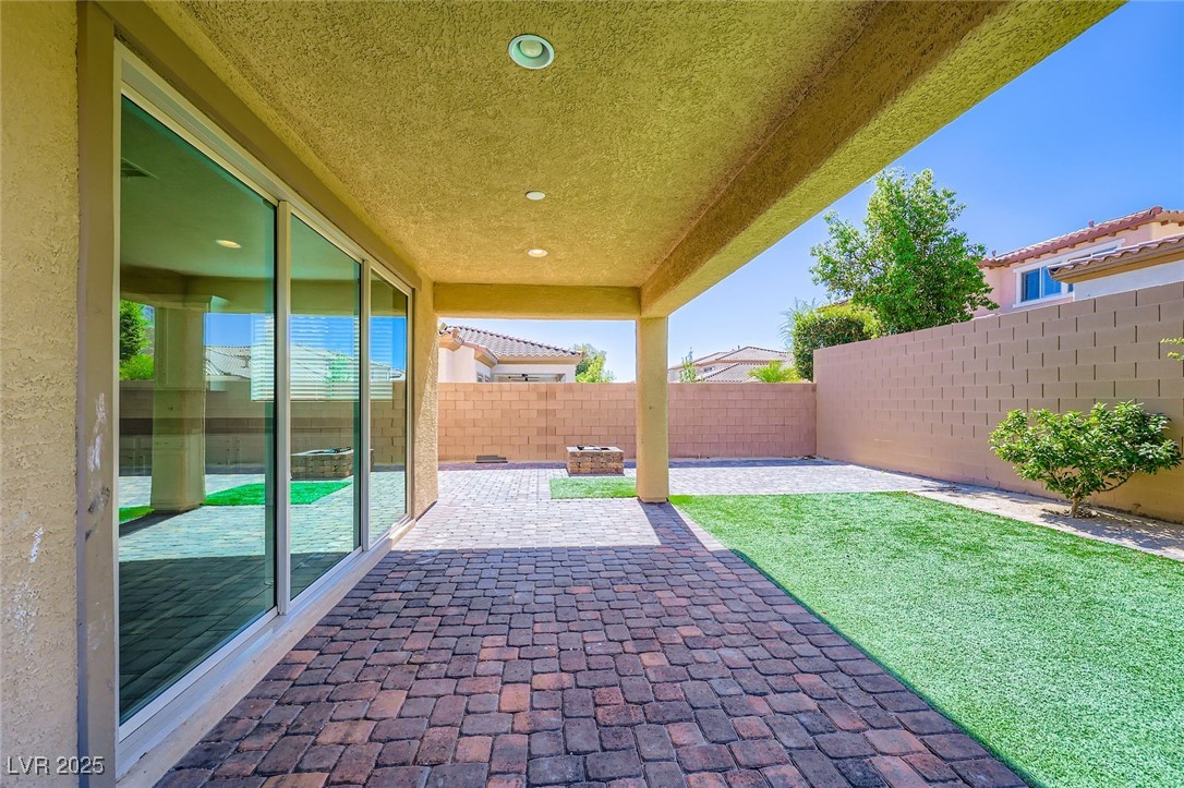 397 Pearl Fountains Court