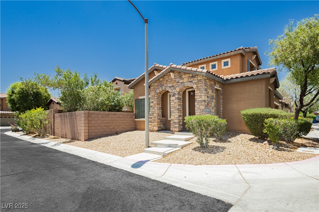 8107 Diamond Gorge Road