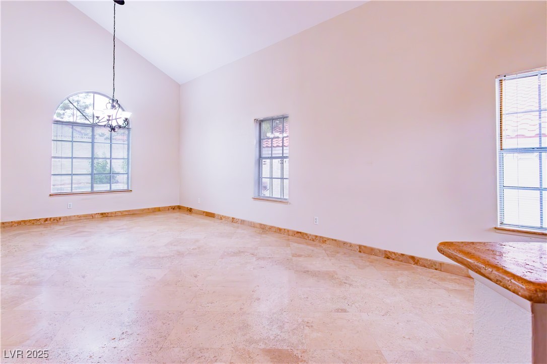 7 Barton Spring Circle