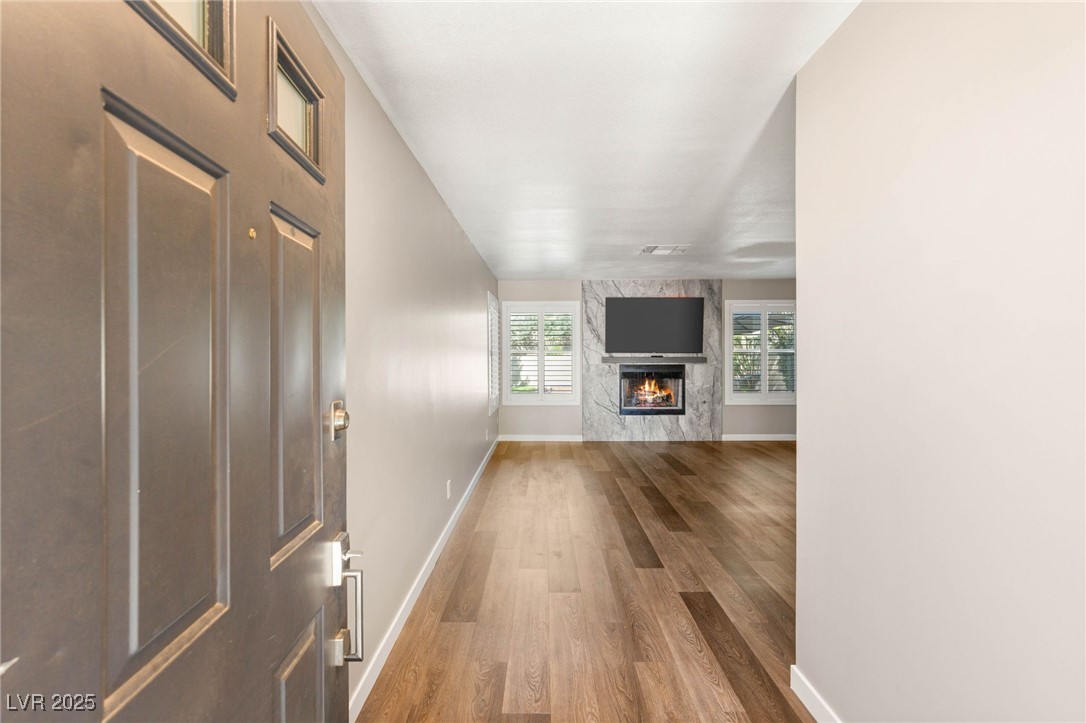 1125 Lumina Court