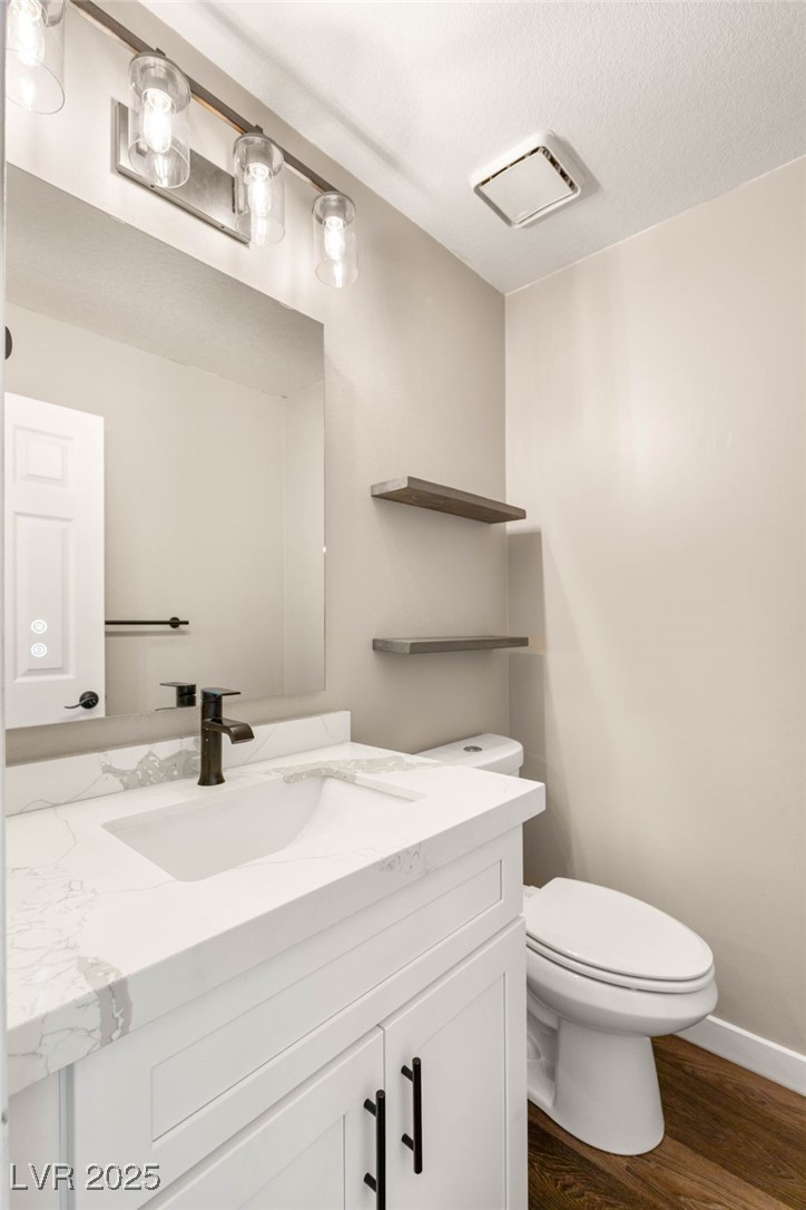 1125 Lumina Court