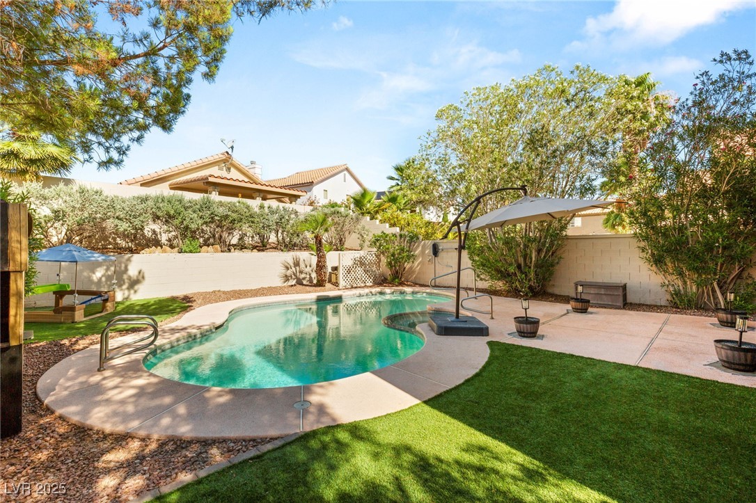 1125 Lumina Court