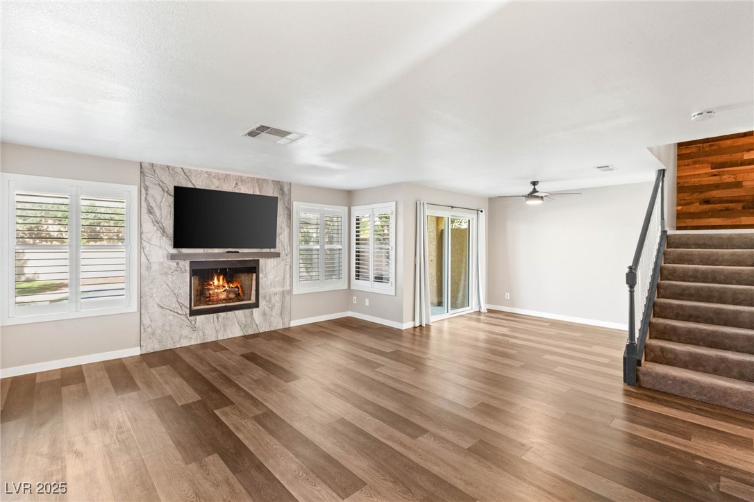 1125 Lumina Court