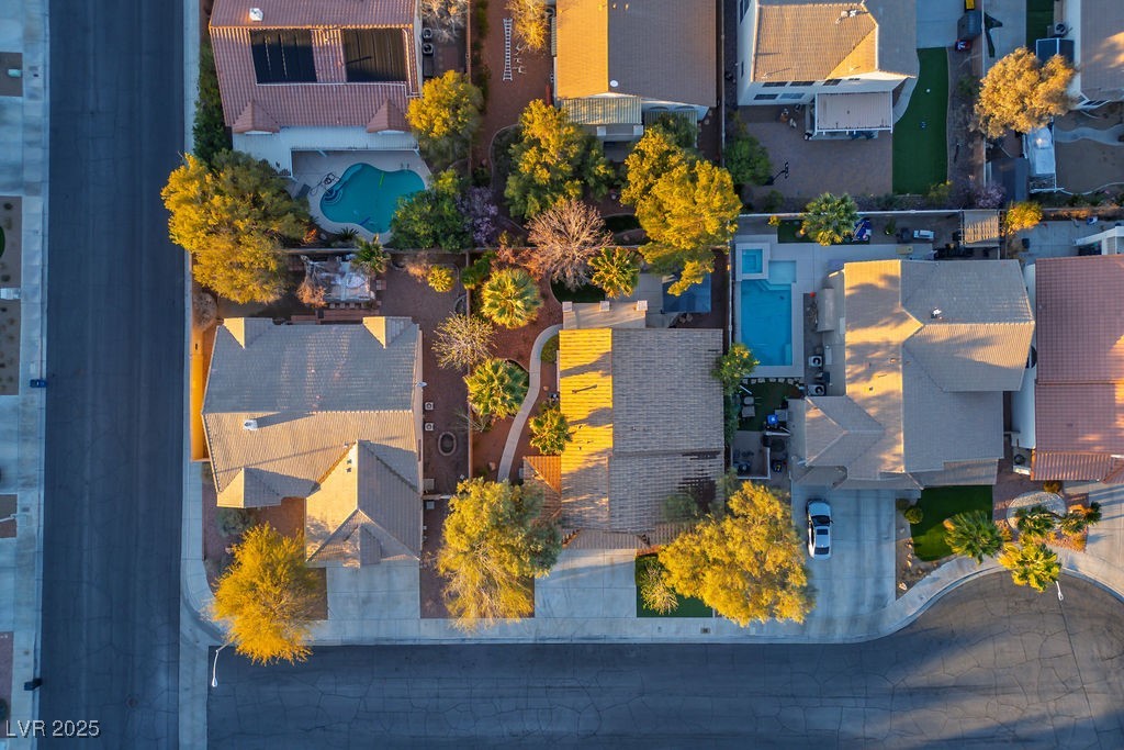 2204 Ambermill Court