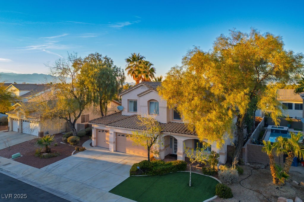 2204 Ambermill Court