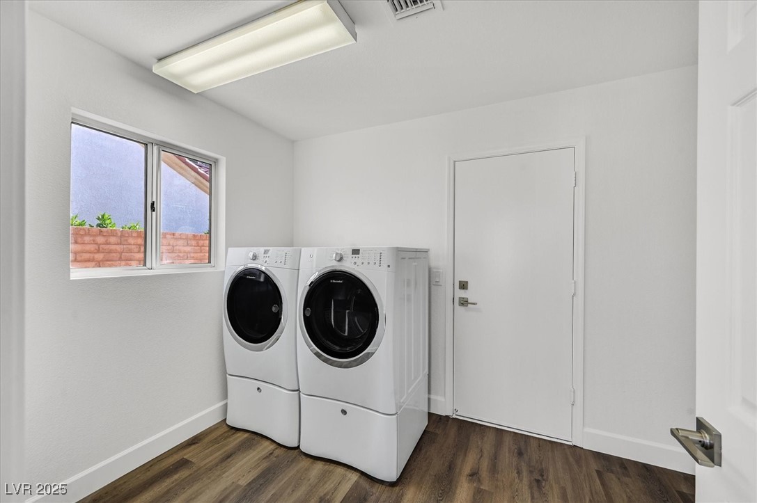 2820 Golf Links Drive