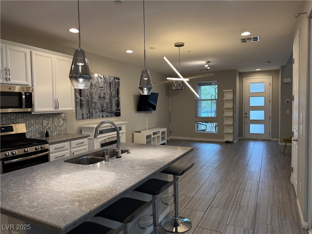 60 Alla Breve Avenue