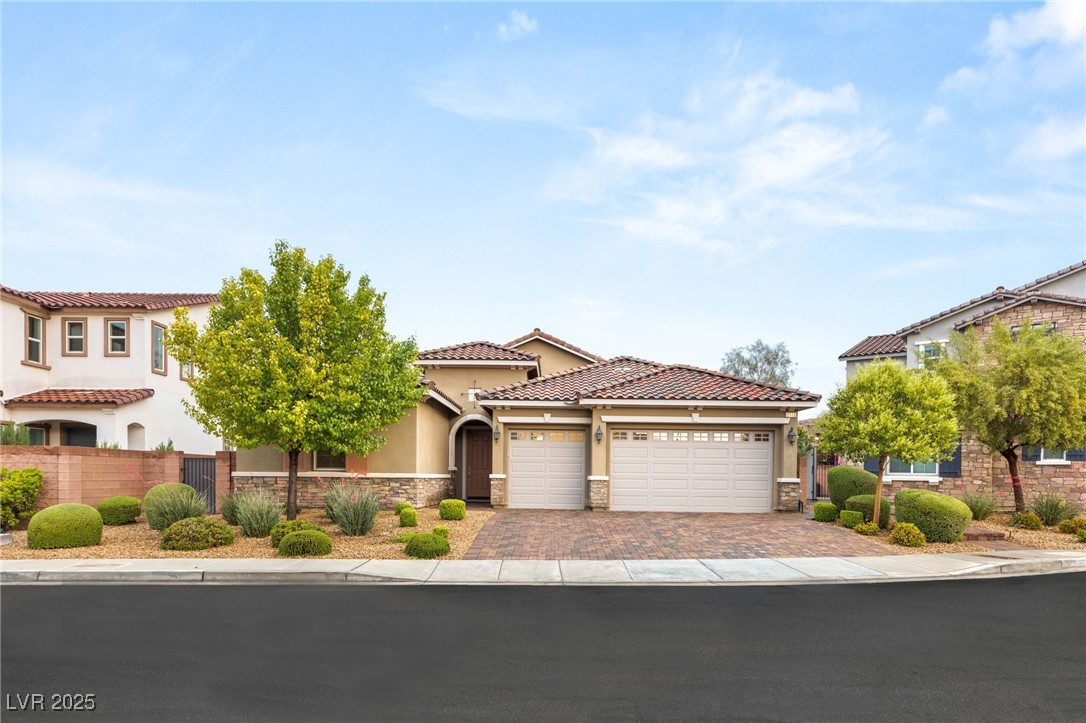 2116 Canvas Edge Drive