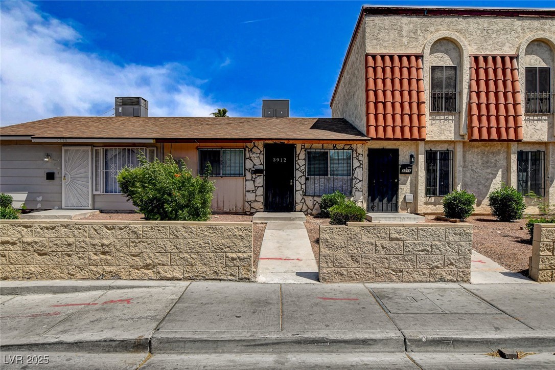 3912 Palos Verdes Street