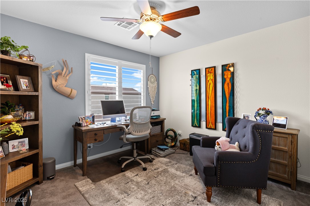 1981 Komodo Dragon Court