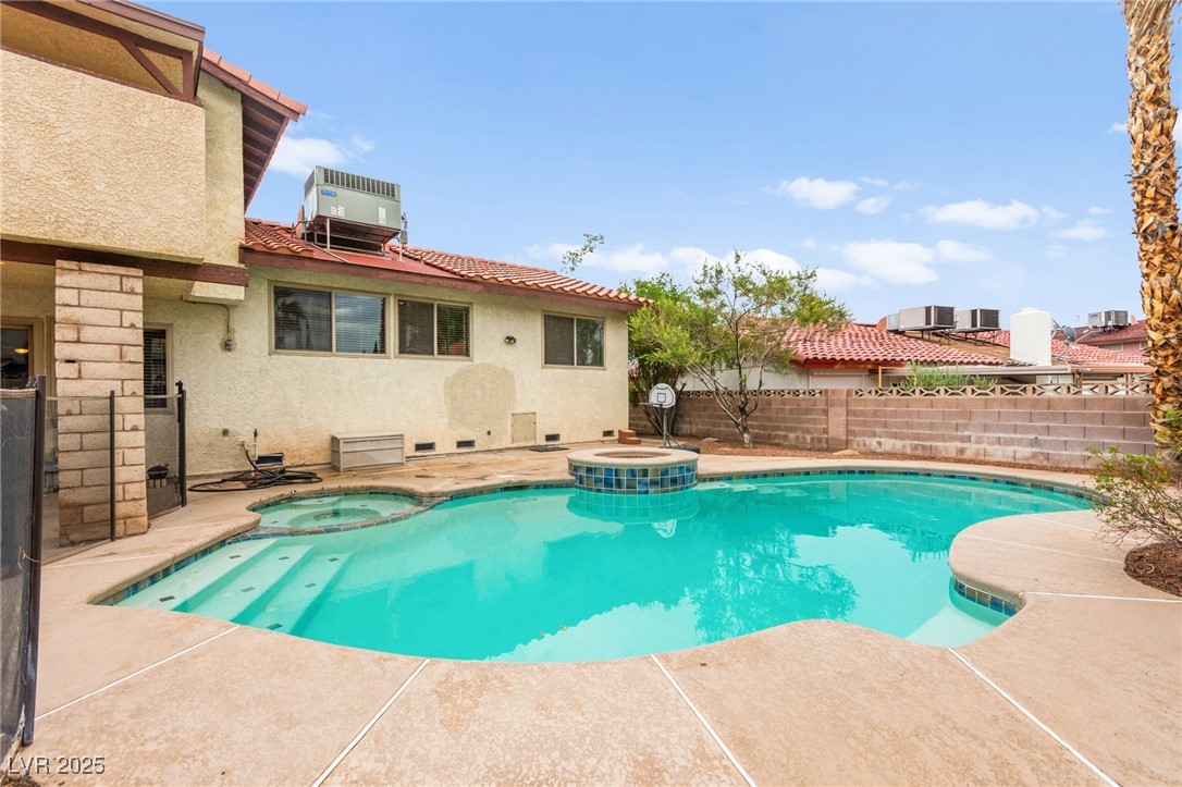 5195 Ganado Drive