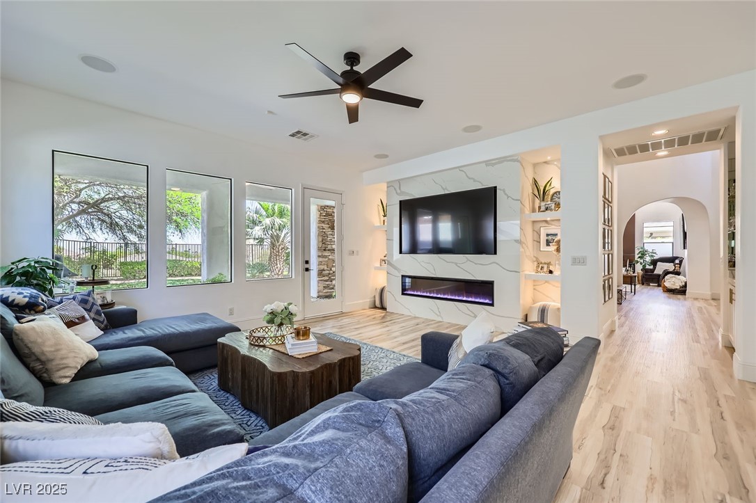 2620 Grassy Spring Place