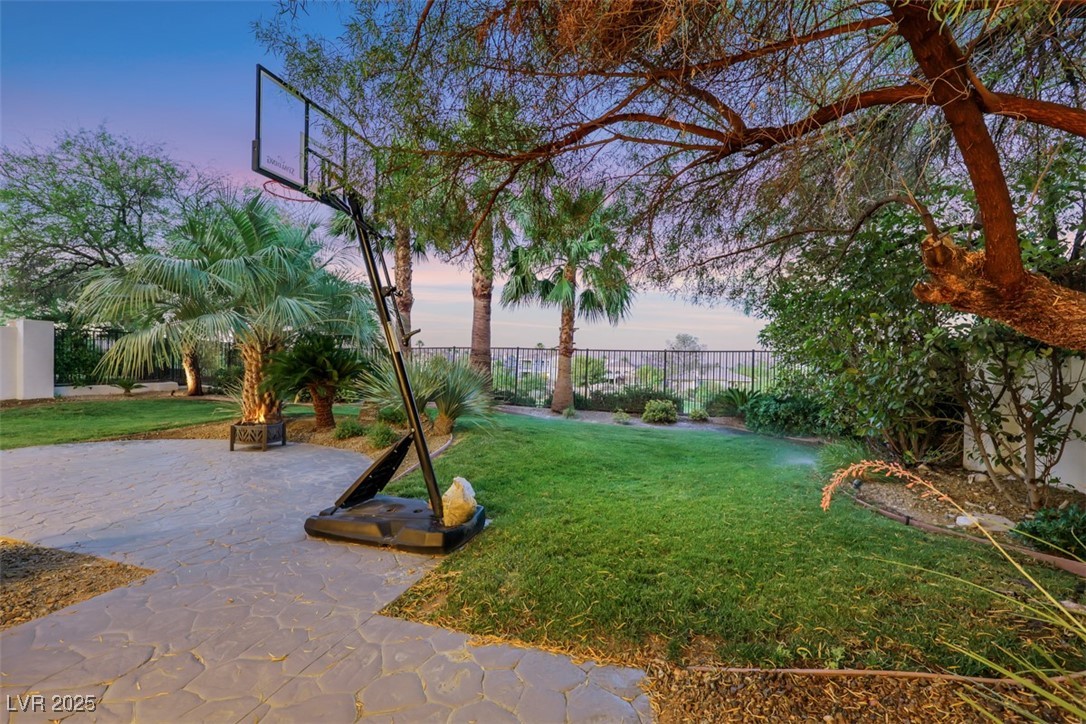 2620 Grassy Spring Place