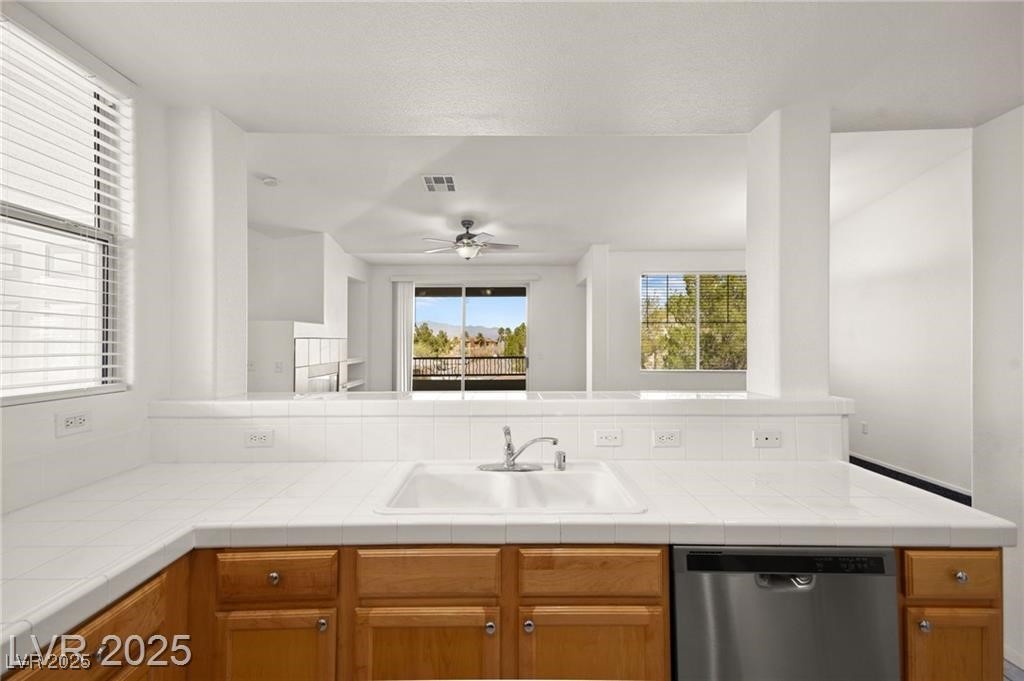 913 Duckhorn Court 204