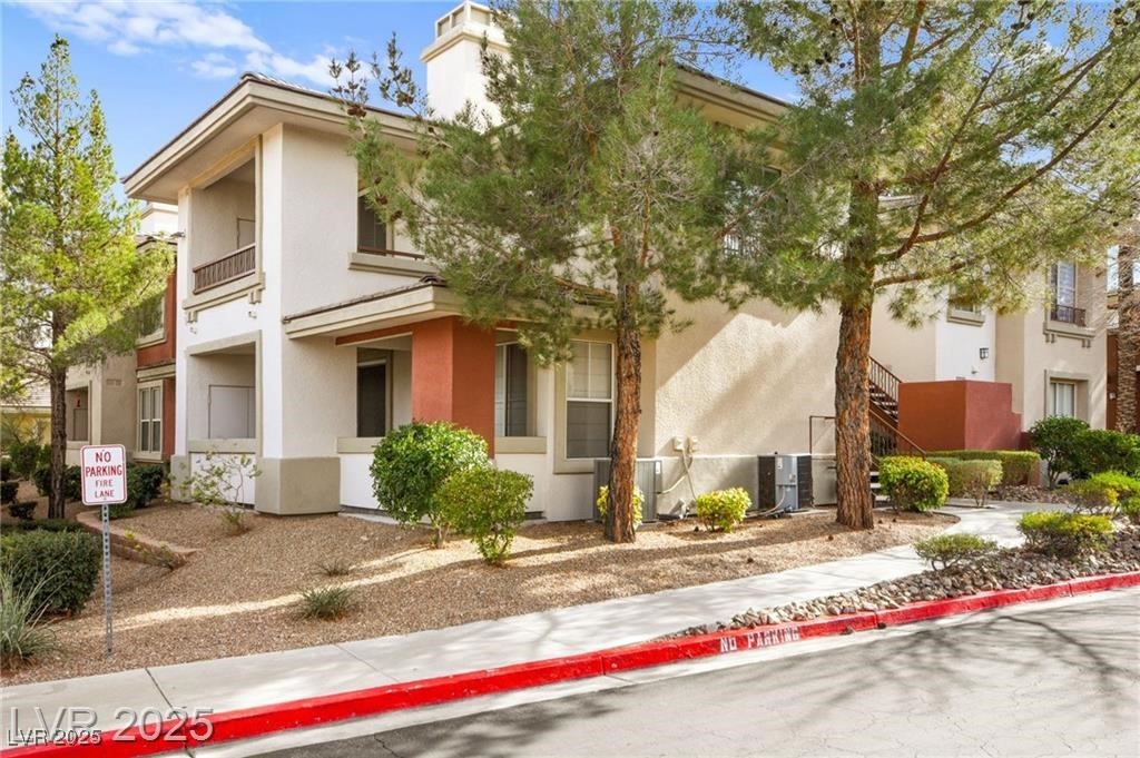 913 Duckhorn Court 204