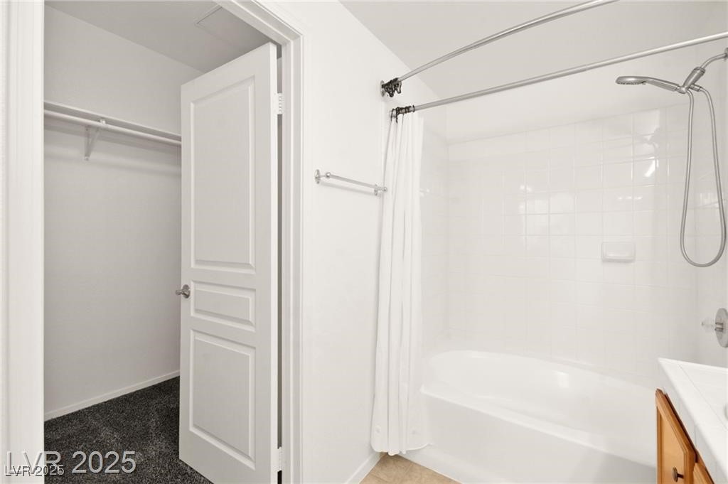913 Duckhorn Court 204