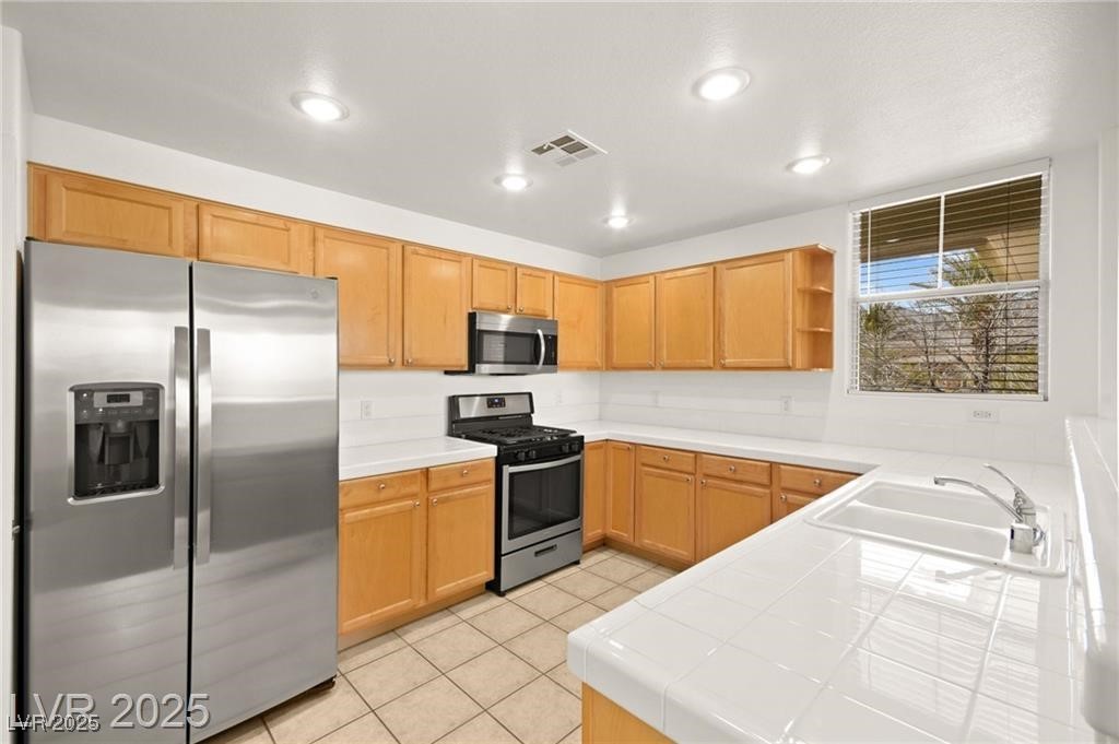 913 Duckhorn Court 204