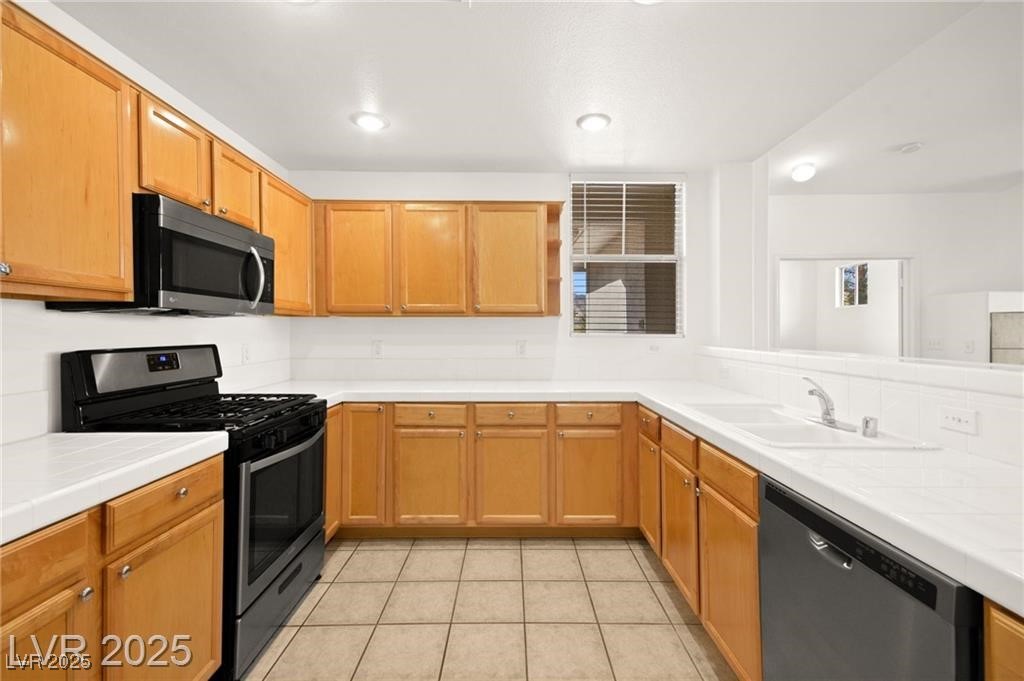 913 Duckhorn Court 204