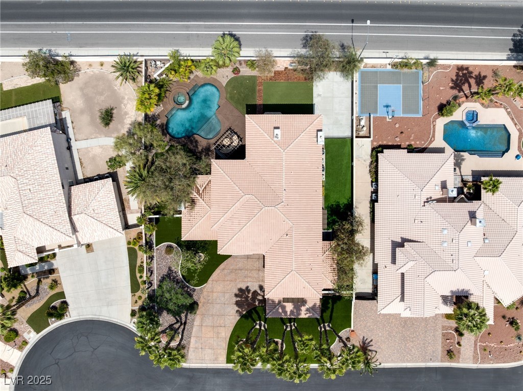7520 Captains Harbor Drive