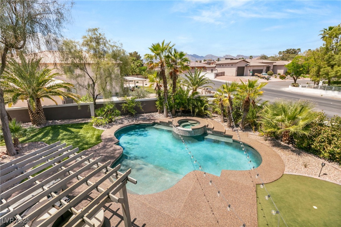 7520 Captains Harbor Drive