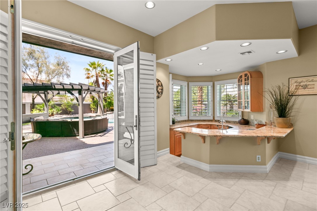 7520 Captains Harbor Drive