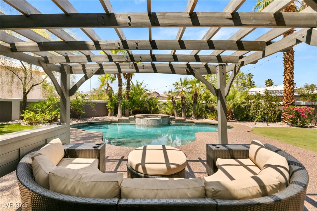 7520 Captains Harbor Drive
