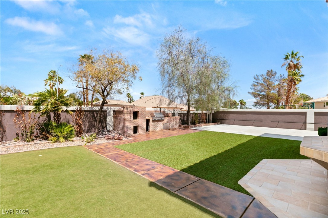 7520 Captains Harbor Drive
