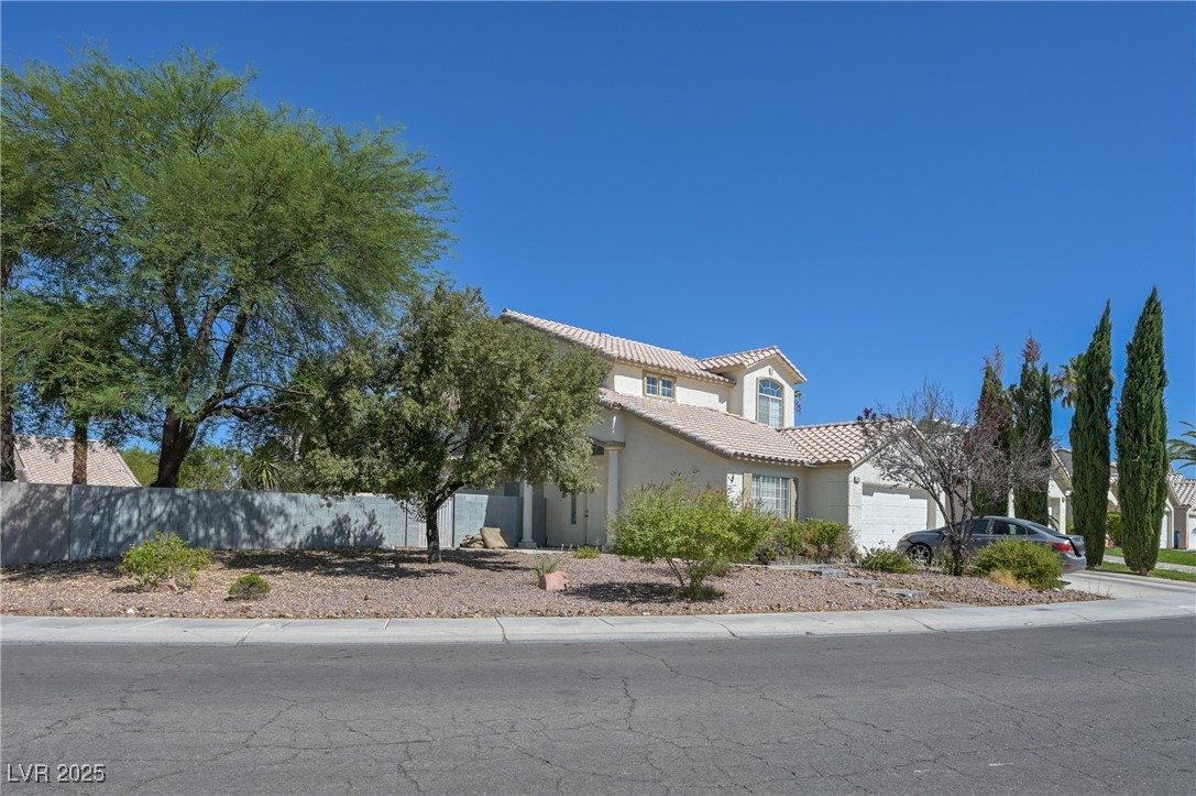 3428 Strawberry Roan Road