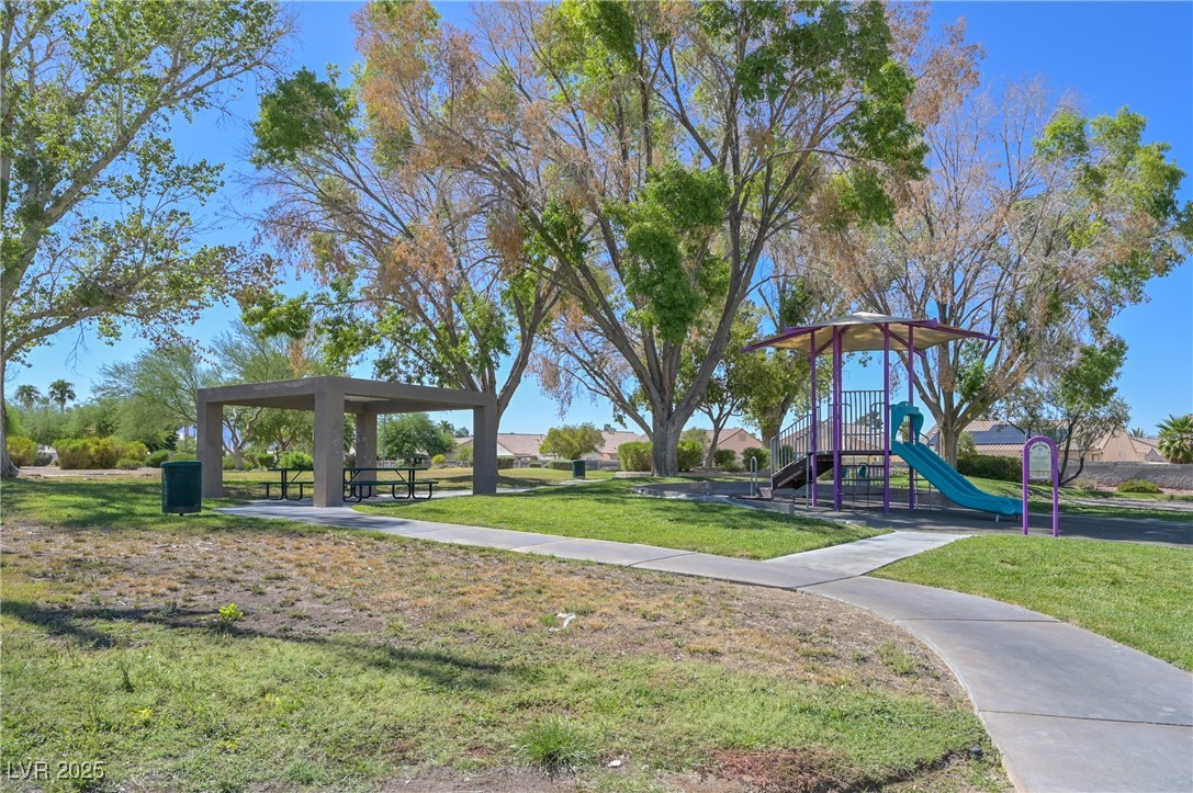 3428 Strawberry Roan Road