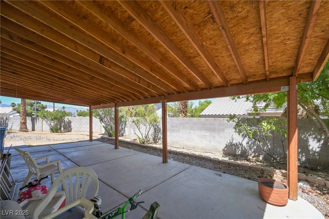 3428 Strawberry Roan Road