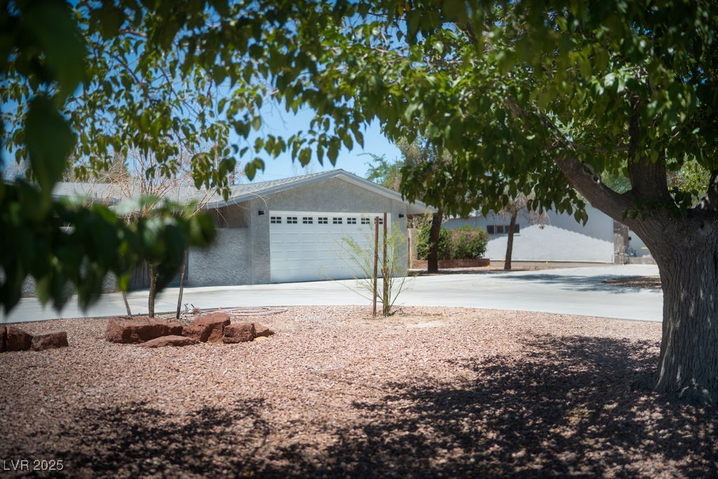 714 Lacy Lane