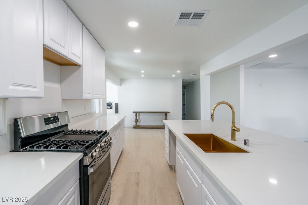 714 Lacy Lane