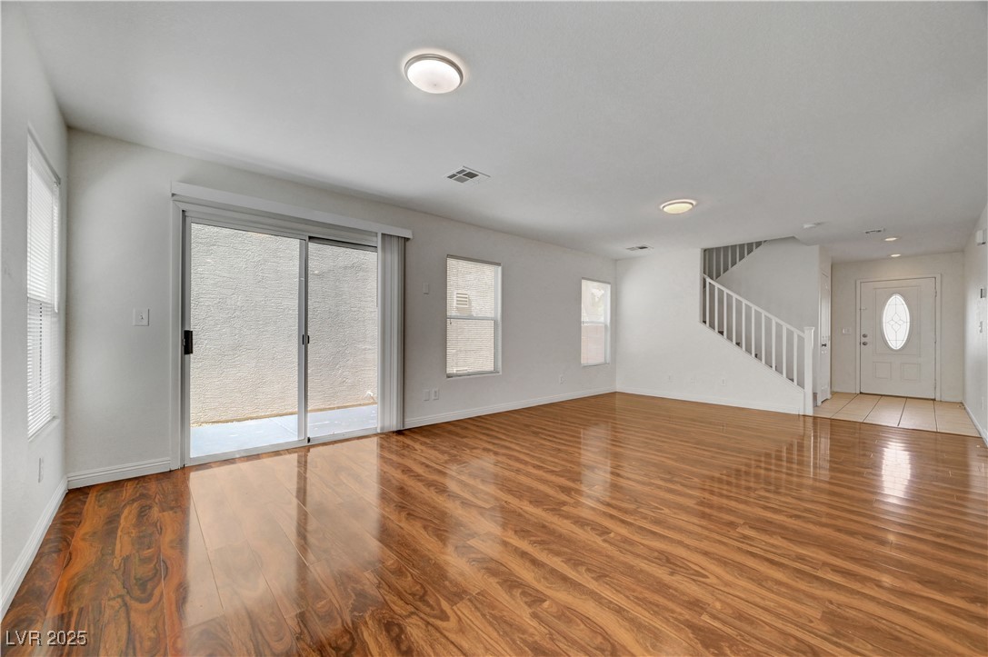 523 Cabis Bay Street