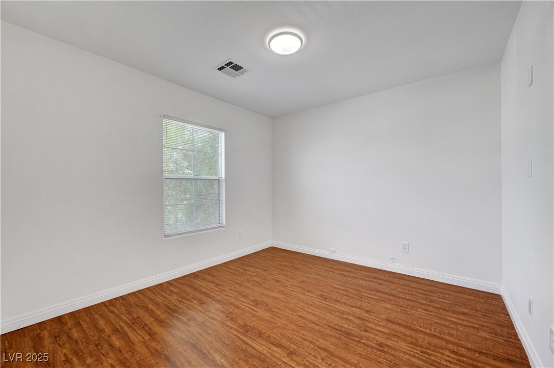 523 Cabis Bay Street