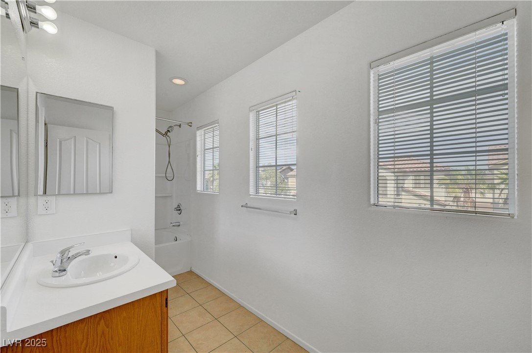 523 Cabis Bay Street