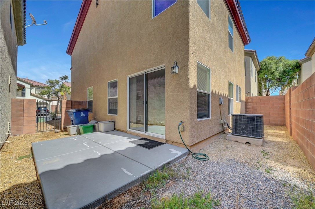 523 Cabis Bay Street