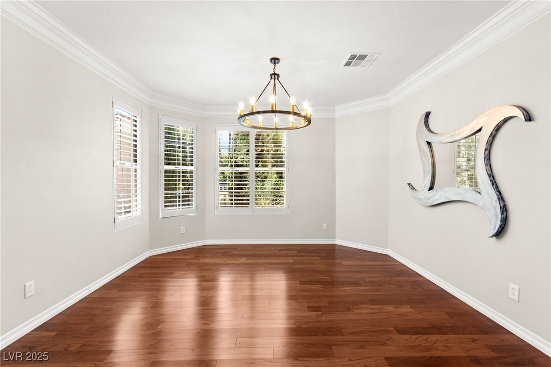 1800 Aztec Cliffs Court