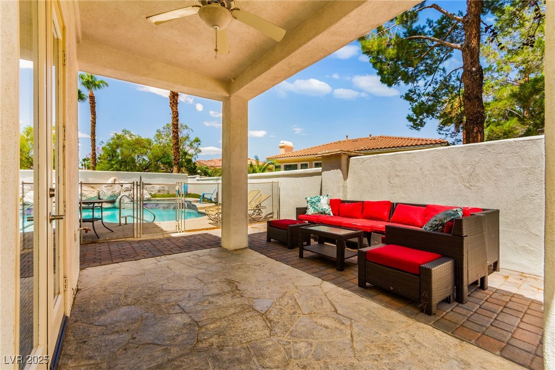 1800 Aztec Cliffs Court