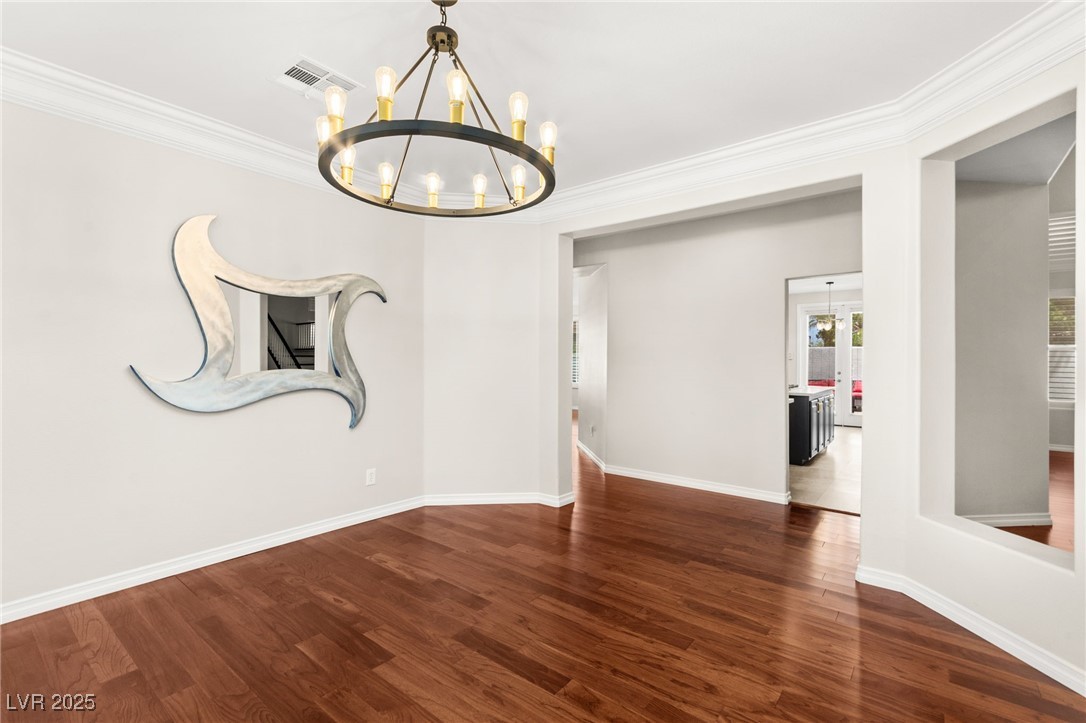 1800 Aztec Cliffs Court