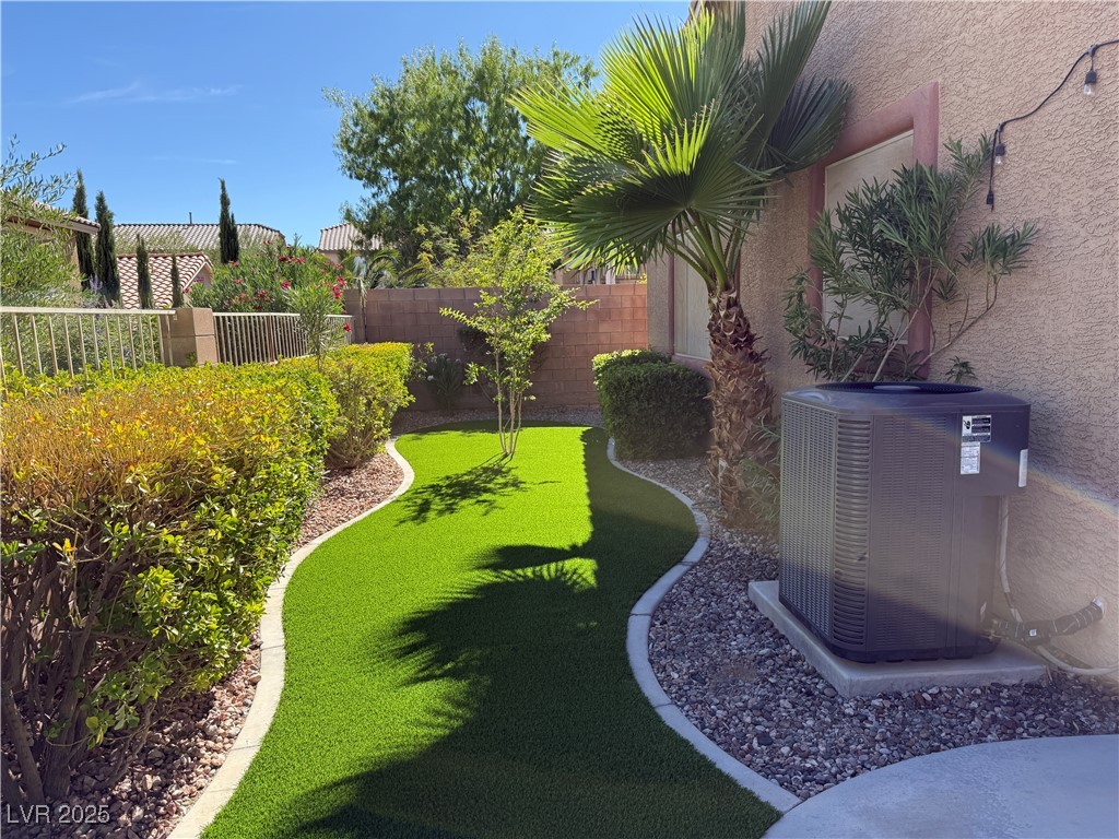 349 Summer Palace Way