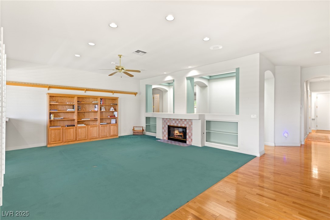 1932 Glenview Drive
