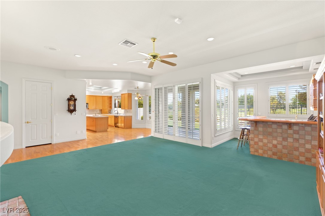 1932 Glenview Drive