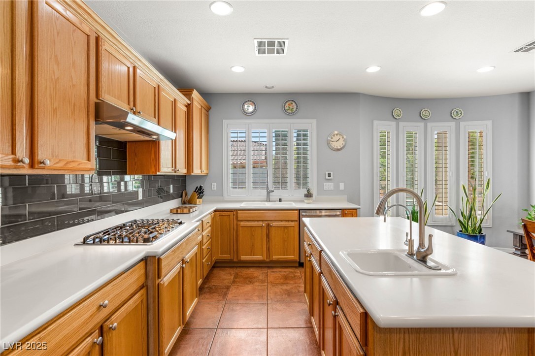 3535 COVENTRY GARDENS Drive