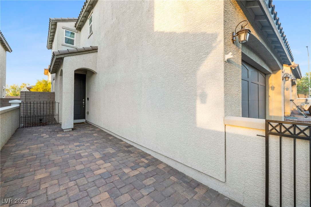 158 Volti Subito Way